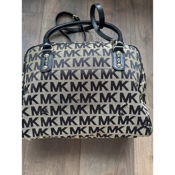 MICHAEL KORS Veronica Convertible Dome Monogram Satchel Designer - Picture 6 of 10